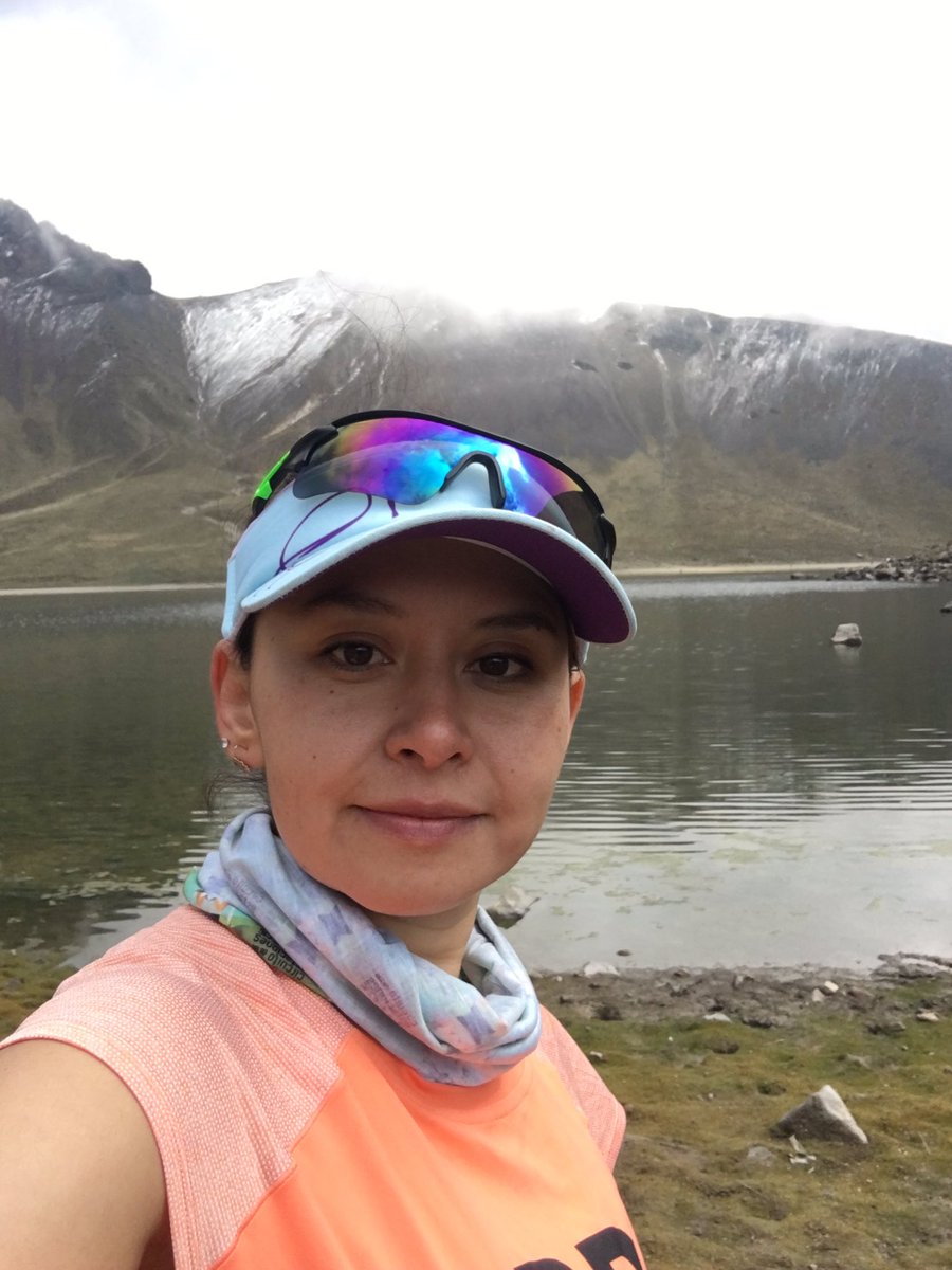 macrogibson's tweet photo. #RunningDay #WhyIRunMéxico #HAYPOWER #RunningDay2017  a seguir dándole! https://t.co/KElfiGJViz