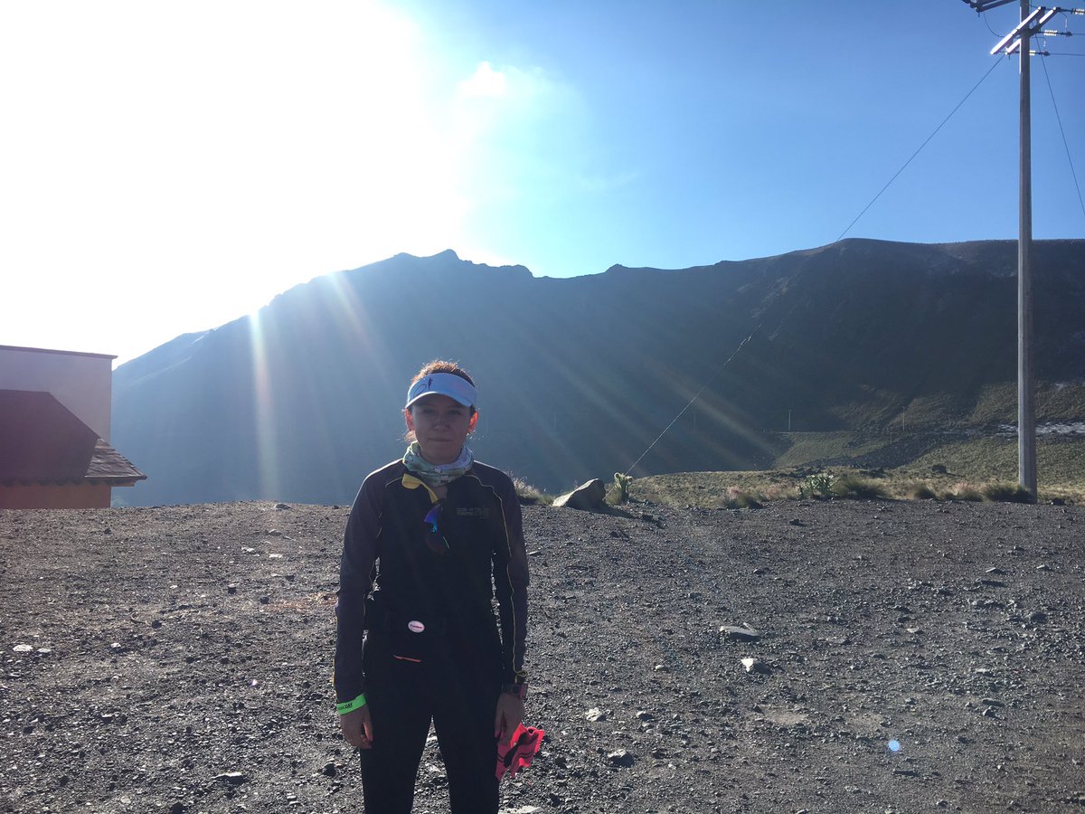 macrogibson's tweet photo. El nevado... some pics #RunningDay #WhyIRunMéxico #HAYPOWER #RunningDay2017 https://t.co/J03rwagbLb