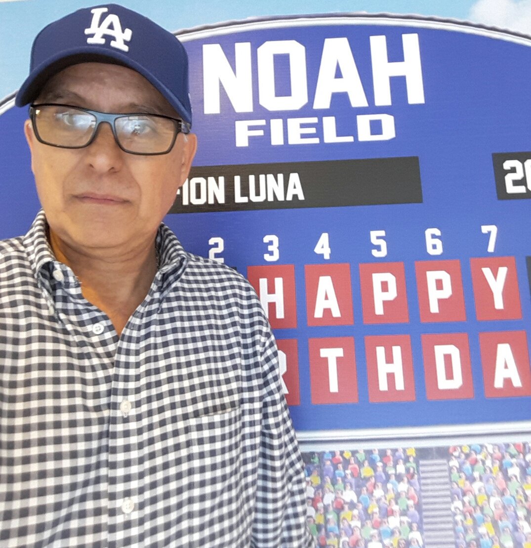 jlunamd's tweet photo. Selfie @ Noah Field... #NOAH1 https://t.co/PqliPL7O8H