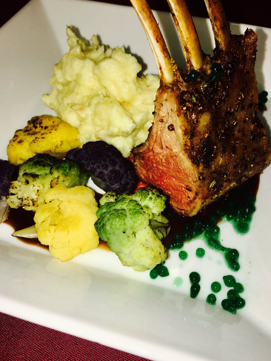 ChefJei's tweet image. #cheflife #goodeats #dessert #lambchops