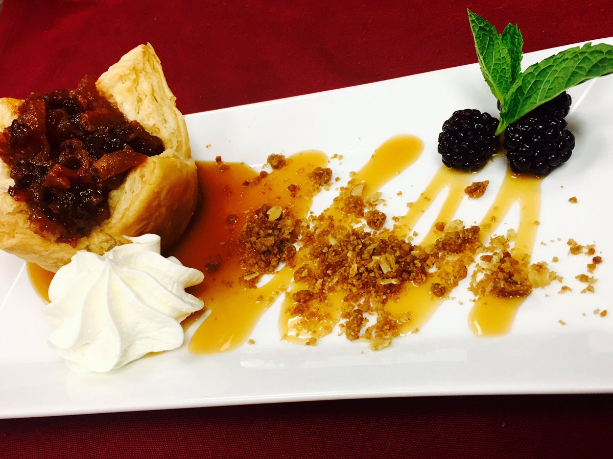 ChefJei's tweet image. #cheflife #goodeats #dessert #lambchops