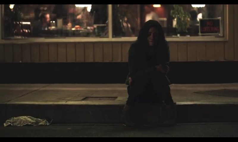 Aestheticstear's tweet photo. كاَنو غٌرباء يستهويهم الحَب 
جاَهلين لنيران العقل الموقده
اخبرني عن قدر ما احببت
واخبركَ عن الهاويه الموجبه https://t.co/85CYKO5knW