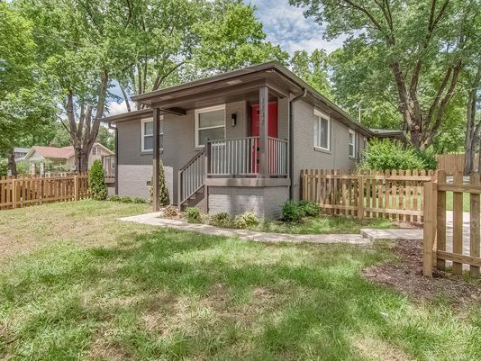 AIRBNB HOST HELP tweet media