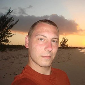 codemasonhq's tweet image. Breaking Into Bootstrapping Your Own SaaS Business with Clifford Oravec of Tamboo indiehackers.com/podcast/009-cl…