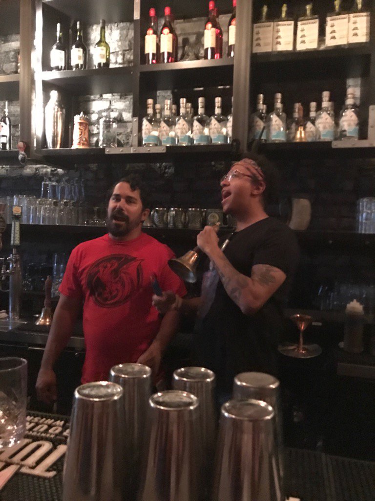 More buzz for D Legends Bar: sch.mp/0sG0C - RT <a href="/caitiecait21/">caitiecait21 (DarlingPrincessAngel)</a> SHAME!!!! Game of Thrones pop up bar D.C.