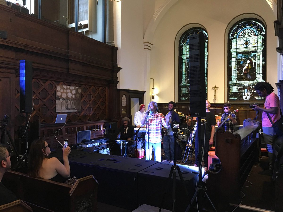 hollowsphere_av's tweet photo. Narrow church, reggae gig, four @novaaudiouk e18s with two ex600 tops, shake the room 🖒🔊🔊🔊 https://t.co/hLRKrTh9de