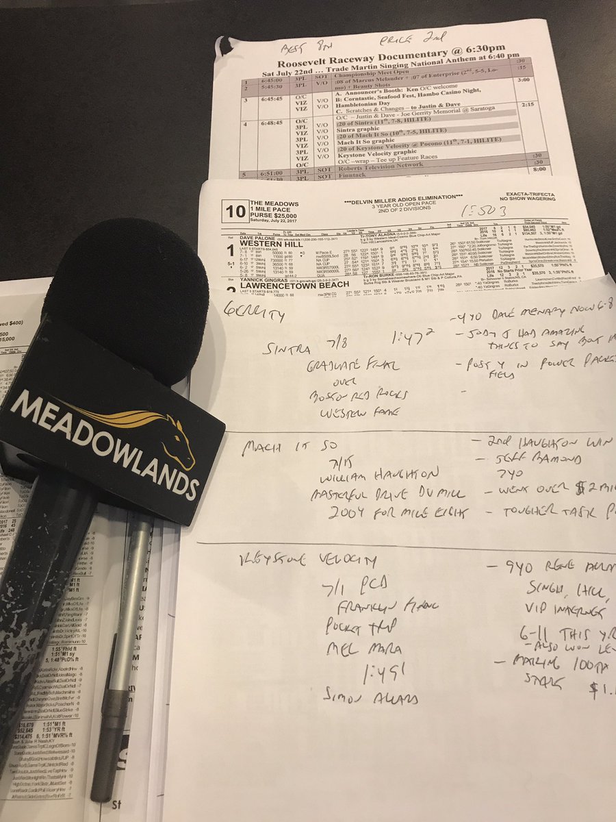 eedoogie's tweet photo. Notes are ready for the Saturday night card @TheMeadowlands !! #GrandCircuit #Gerrity #Adios https://t.co/g2JwFh27ez