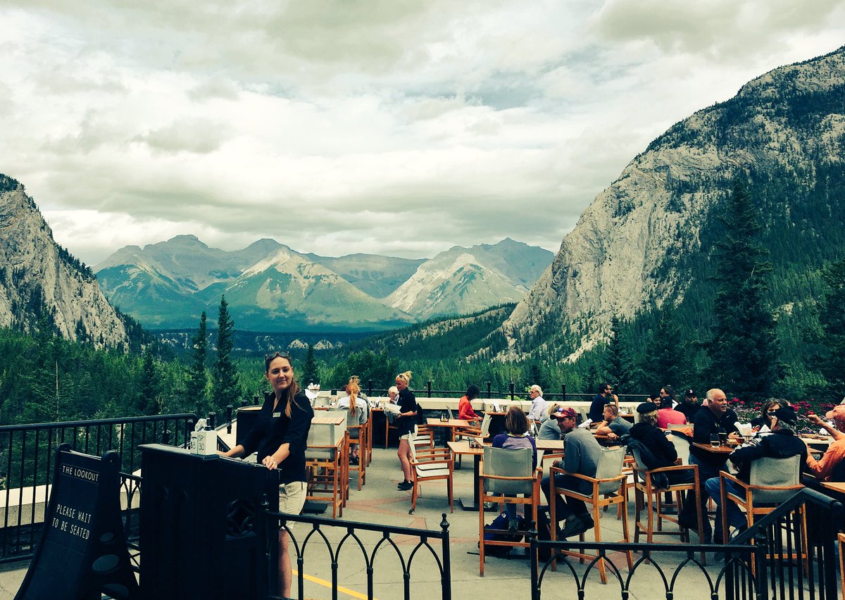 RSwankPSC's tweet photo. Afternoon cocktails ๐ท๐ธ@FairmontSprings with @rrswank ๐ซ #quitetheview https://t.co/rxi5iVy6ge