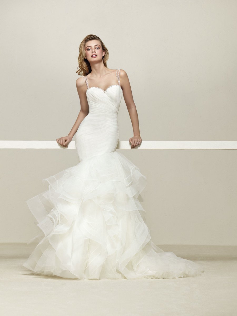 ElRetiroBogota's tweet photo. Vestidos que inspiran!
@pronovias #ModaElRetiro https://t.co/e0N2ncLeBf