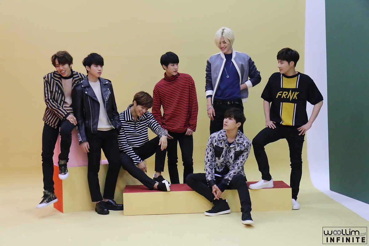 howonpics's tweet photo. some cute boys https://t.co/LmpL7KFngM