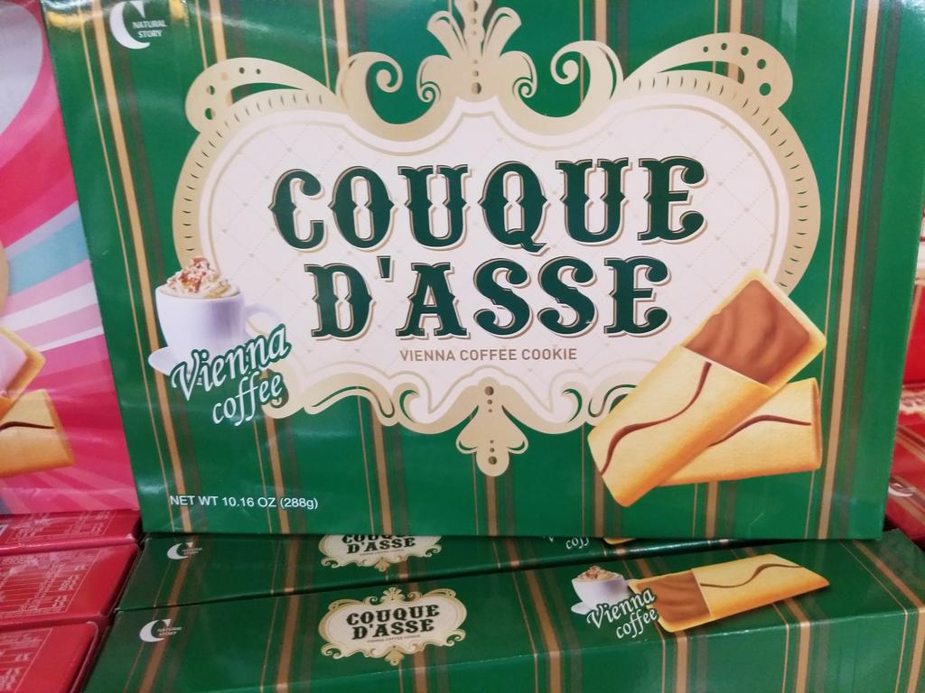 OLITHEN's tweet image. You:  Dickbutt

Me, an intellectual: