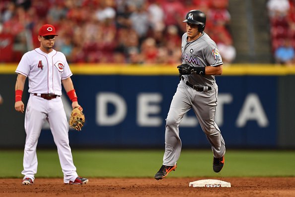 JT Realmuto homers twice, Marlins beat slumping Reds 5-4 bit.ly/2uLvUHP https://t.co/MOJmuglIRQ