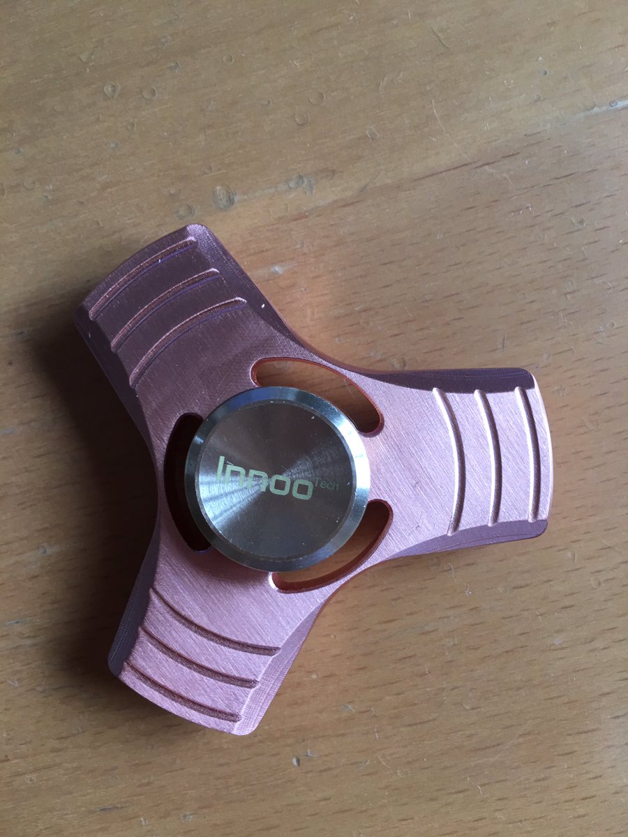 pelsha28_dreamy's tweet image. Amazonでハンドスピナー買ったよ
8分も回ったーすごい
リンクはこちら↓
amazon.co.jp/dp/B0722WVGHK/…
#ハンドスピナー #InnooTech