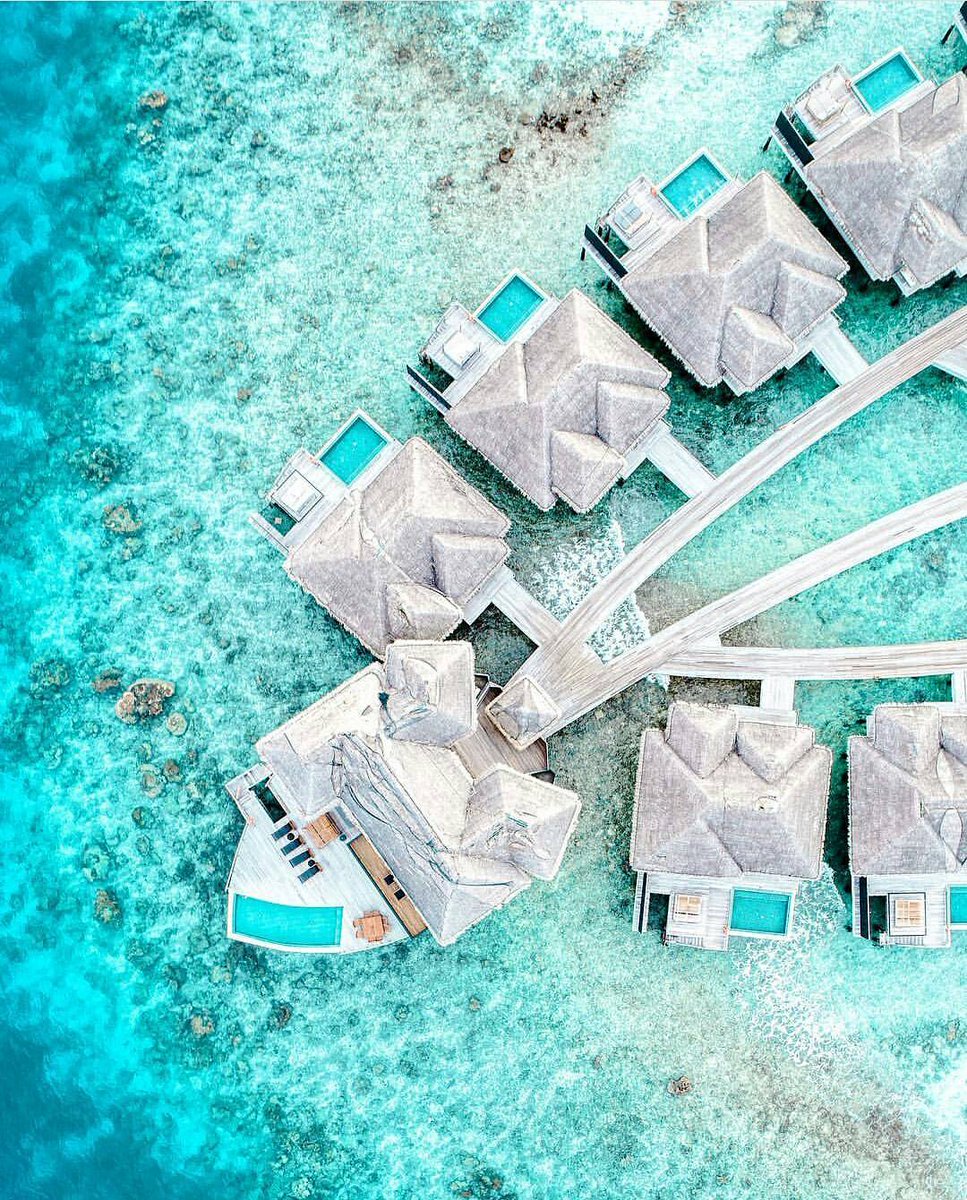 Aerial view of ocean villas at @outriggermaldives 🙌😍 #VisitMaldives 🌊☀🌴
.
📸: @sukainarajabali