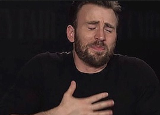 MyDrugLovato's tweet photo. Asi estoy después de ver todos los trailers #ThorRagnarok #FlashSDCC #SupergirlSDCC #RiverdaleSDCC #InfinityWar https://t.co/zg1cz3wg6O