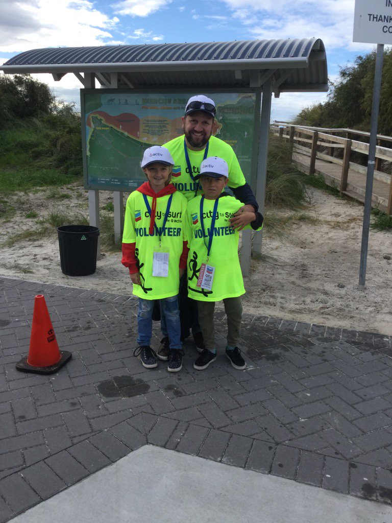 Great morning @WACitytoSurf good to see <a href="/damianmartin53/">Damian Martin</a> on the track #olympian #Albany