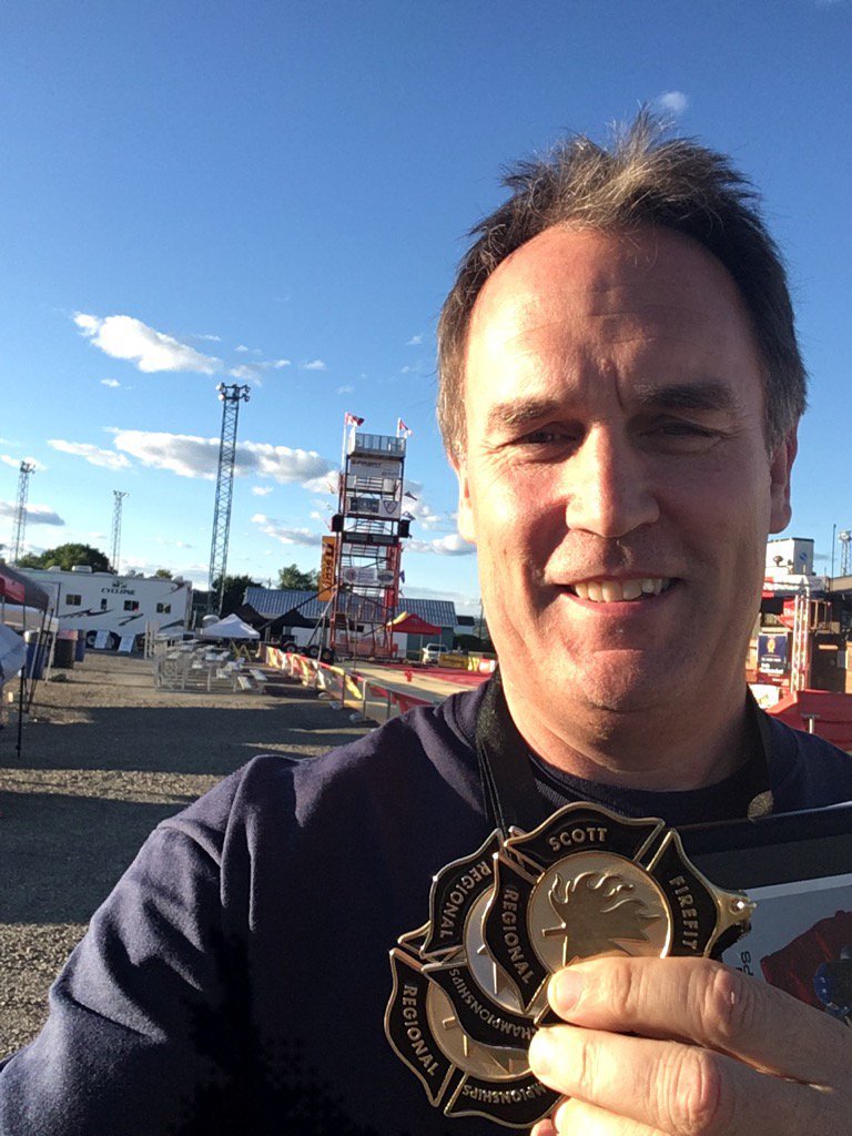 _DMcKinley's tweet photo. Nice haul at the Combat Challenge today #2Gold #1Silver https://t.co/Foj6RvAqnt