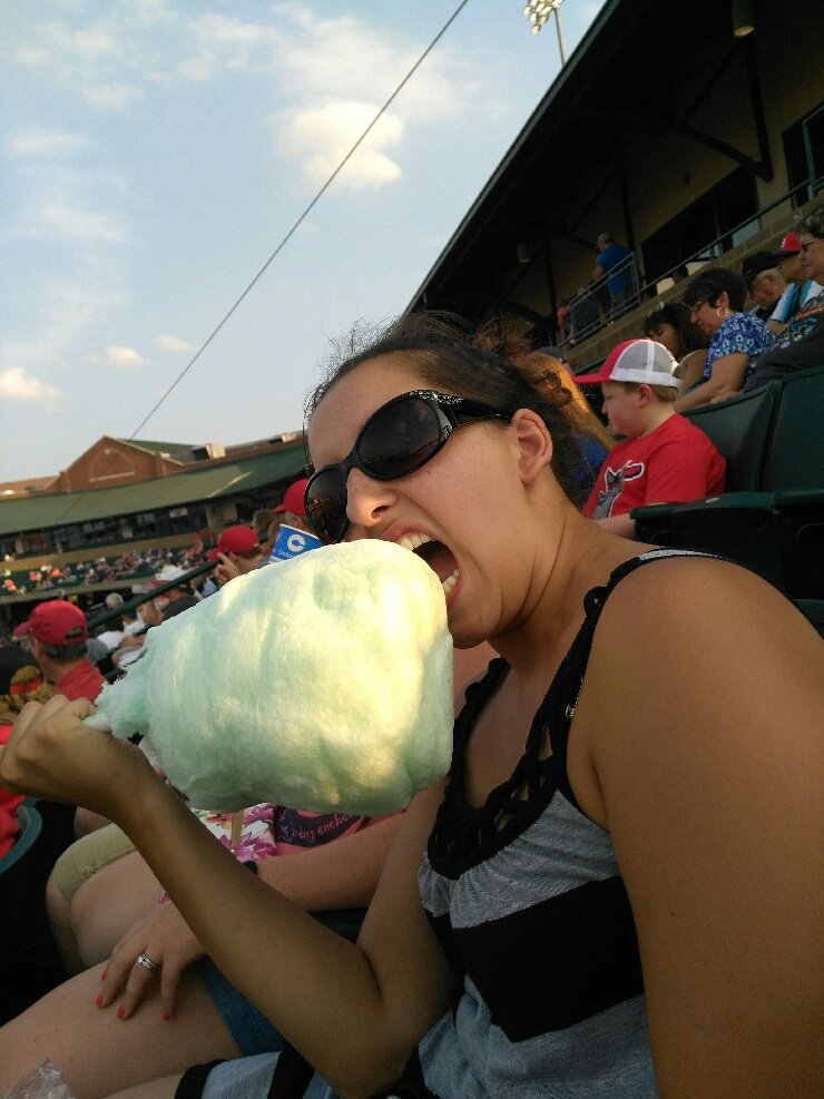 T_Ampulski's tweet photo. Cotton candy! #batsboard https://t.co/vwdiSZIkC5