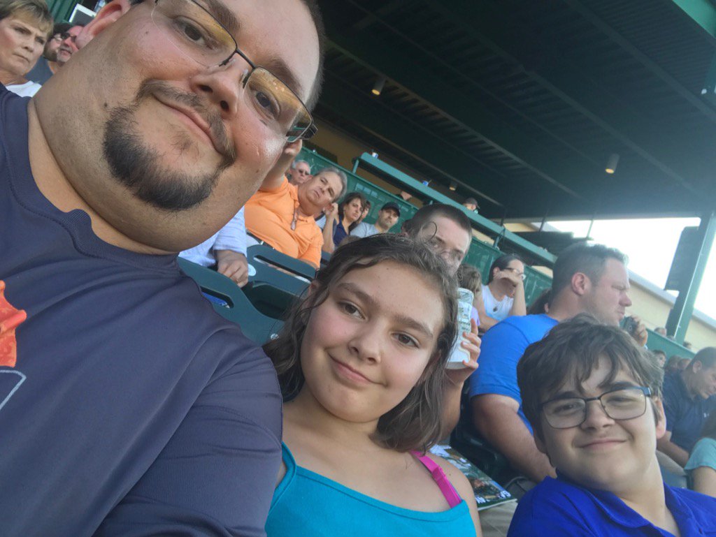 2_scoops_of_WTF's tweet photo. Enjoying my 36th birthday watching @TinCaps baseball with my family. #bigfun #tincapsbaseball https://t.co/zNyZw427JX