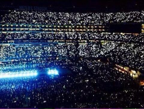JINSEOCKS's tweet photo. 7 years of hoping
7 years of trusting
7 years of loving
7 years of believing
7 years of supporting
7 years of caring

#7YearsOfOneDirection https://t.co/tqsyiSxT6m
