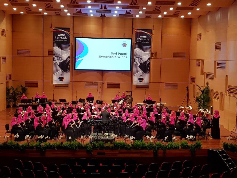 ashieeyz's tweet photo. Our Pride! Silver for Malaysia!!
World Music Contest 2017- Congratulations ππππππππππππππππ#SPWinds https://t.co/LlqD5gx1wr