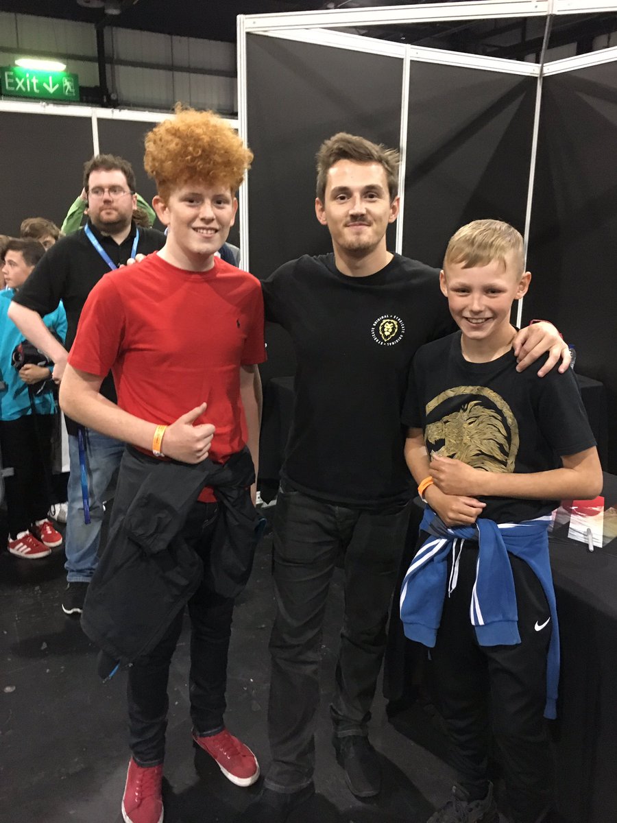 MrWhibby's tweet photo. Met @ProSyndicate and @Terroriser #InsomniaScotland https://t.co/5dyUPNUhoC
