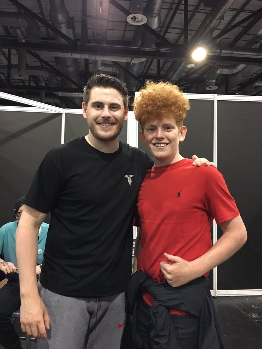 MrWhibby's tweet photo. Met @ProSyndicate and @Terroriser #InsomniaScotland https://t.co/5dyUPNUhoC
