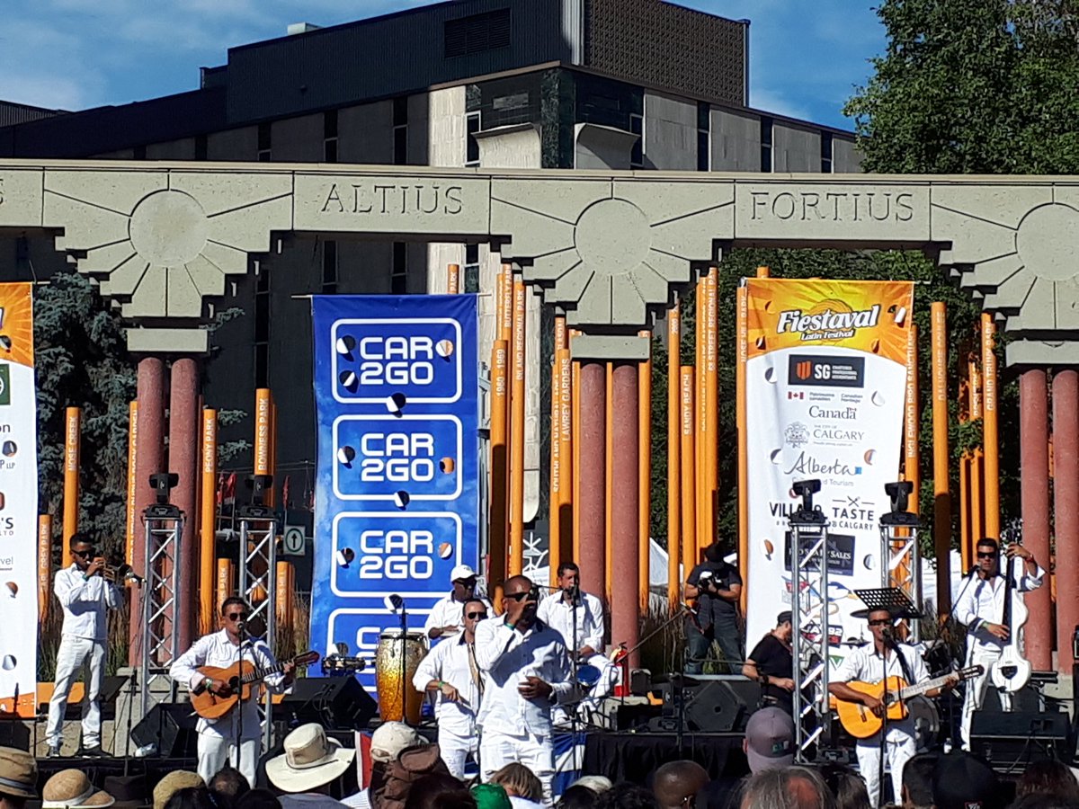 YYCTV's tweet photo. @fiestaval
#fiestaval17
#fiestaval 
#Calgary
#IamDowntown
#yyctv
#yycevents 
#yyctvevents 
#sondesiempre https://t.co/H40lMOEzfS