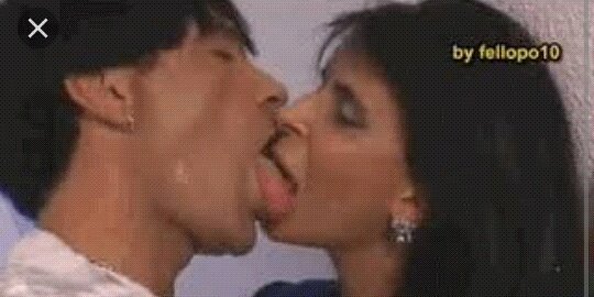 awardsSMS's tweet photo. 👄KISS CAM👄
Gretchen já se encontra aos beijos com @dylanosense #AfterPartySMS https://t.co/NdFQnCM6T3