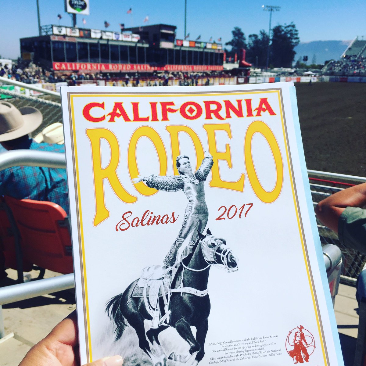 MiaHopkinsxoxo's tweet photo. Salinas Rodeo! #californiarodeo https://t.co/OZuO4eks8r