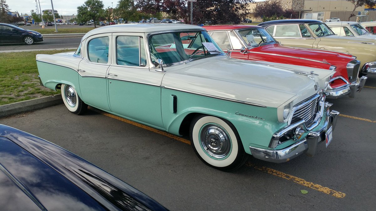 JamesTCanadian's tweet photo. A bunch of classic #studebakers just outside of Delta #Calgary south on Macleod. https://t.co/HSpPS4F42P
