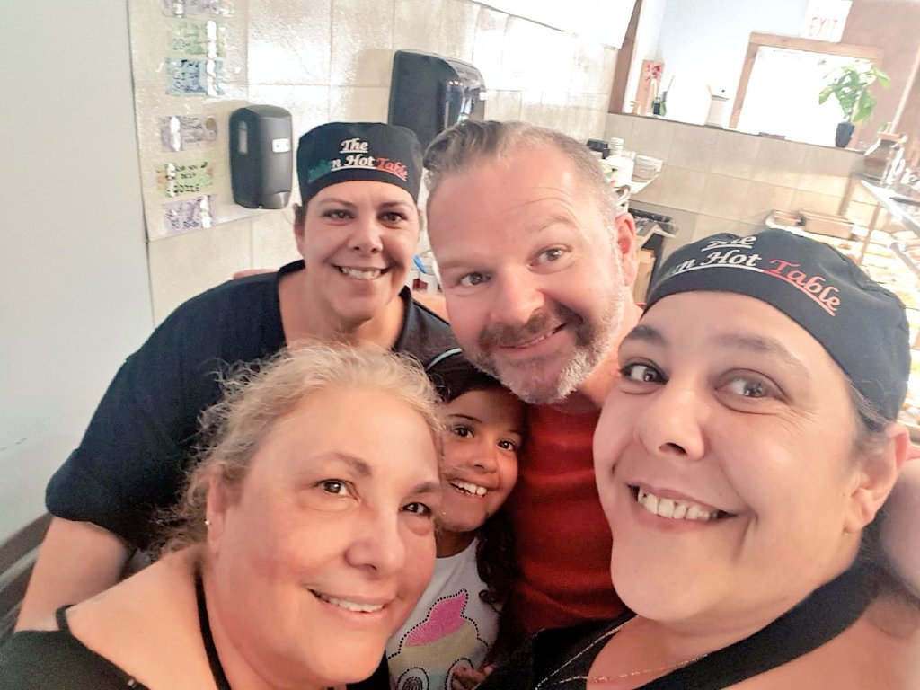 JayOnCHOM's tweet photo. Heading to Bobcaygeon? You HAVE to see my girls Gabby Nadia &amp; Rosa at the #Italian hot table! Tell them I sent you. And try the veal! 🇮🇪 https://t.co/6WaWdYKBKV
