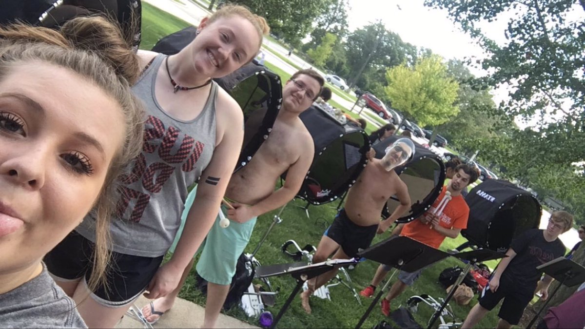 BGSUBass's tweet photo. Zach shrunk a few inches in height https://t.co/DMGXOqhICB