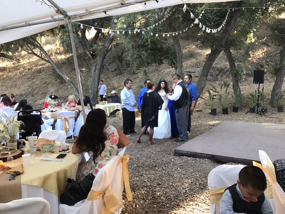 BChappellbrown's tweet photo. Congrats to Monique on your quinceanera 2017! https://t.co/IhEAyuA4ri