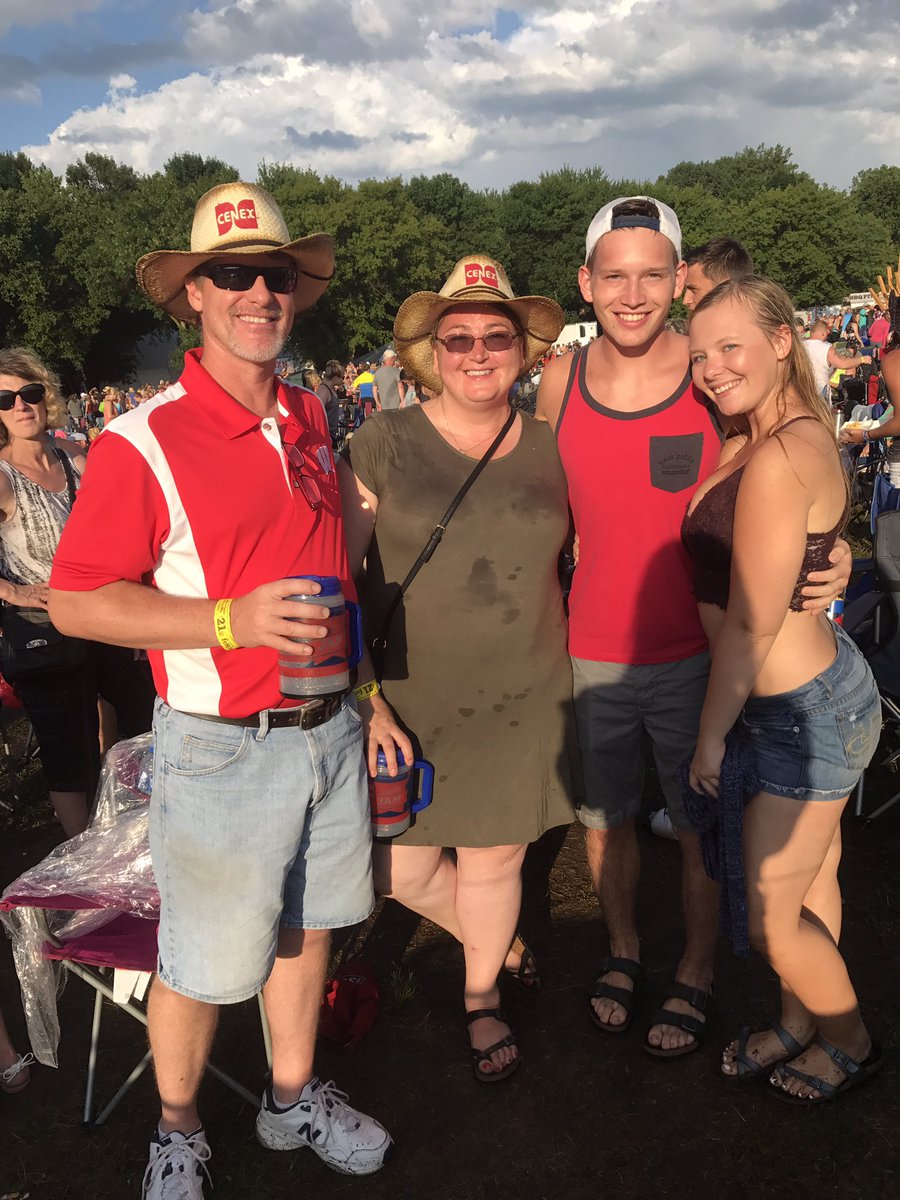 misskrug's tweet photo. Happening at #countryjam2017 after the rain https://t.co/UNIr605YGI