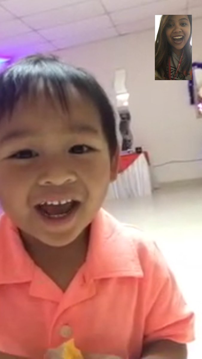 jambainjoy's tweet photo. When you have to Facetime the family party 💔😭 #myloves #julybdays https://t.co/0CRZi9BEil