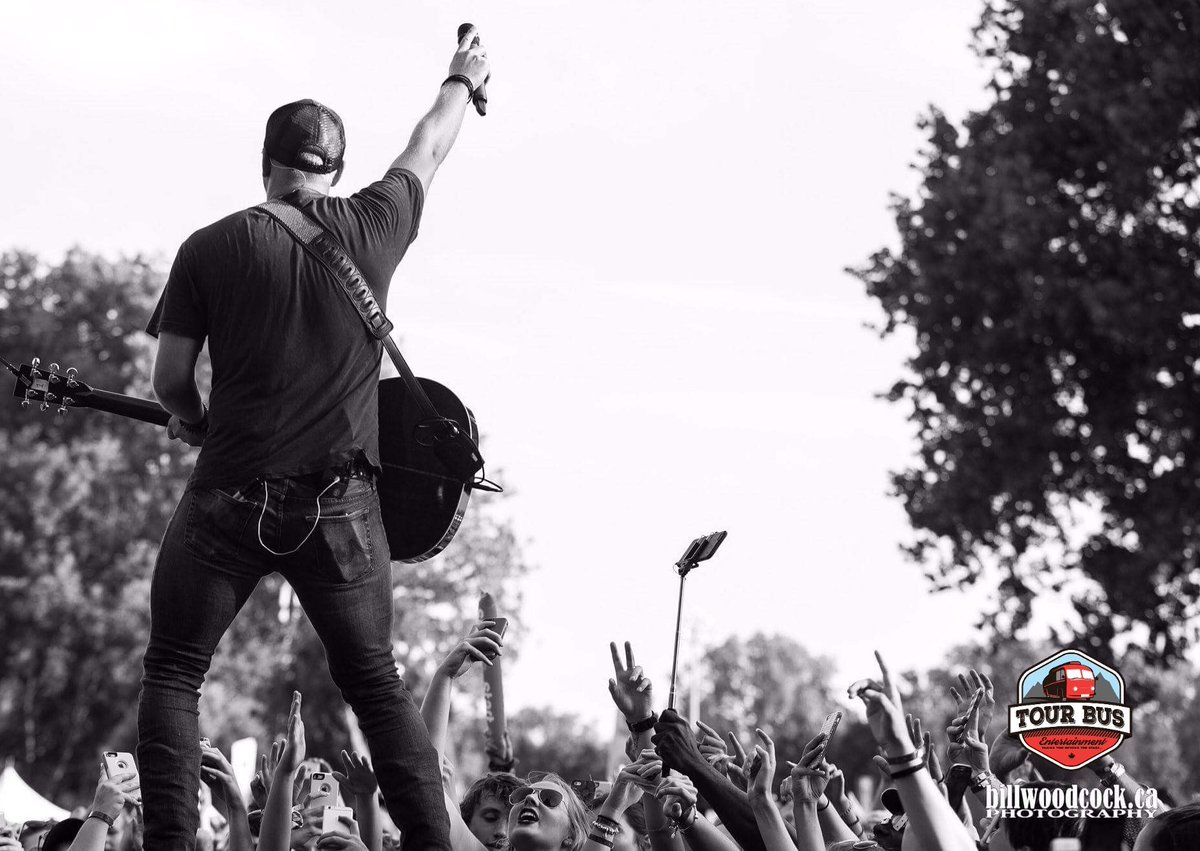 TourBusEnt's tweet photo. We sure are hoping @timhicksmusic #SlidesOver & has a #HellRasinGoodTime @GoneCountryLive in #BC tonight... #GetOnTheBus #FuckCancer https://t.co/LsHFDr2XuI