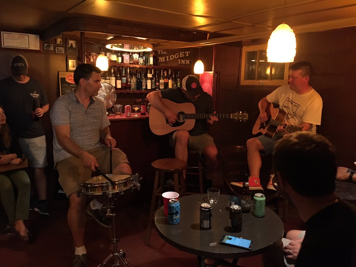 MidgetInn's tweet photo. The DERDS rocking the The Midget Inn @GregBCurtis @Eat_Cheezits #delraymusicfestival https://t.co/yUl8T7Fuyv