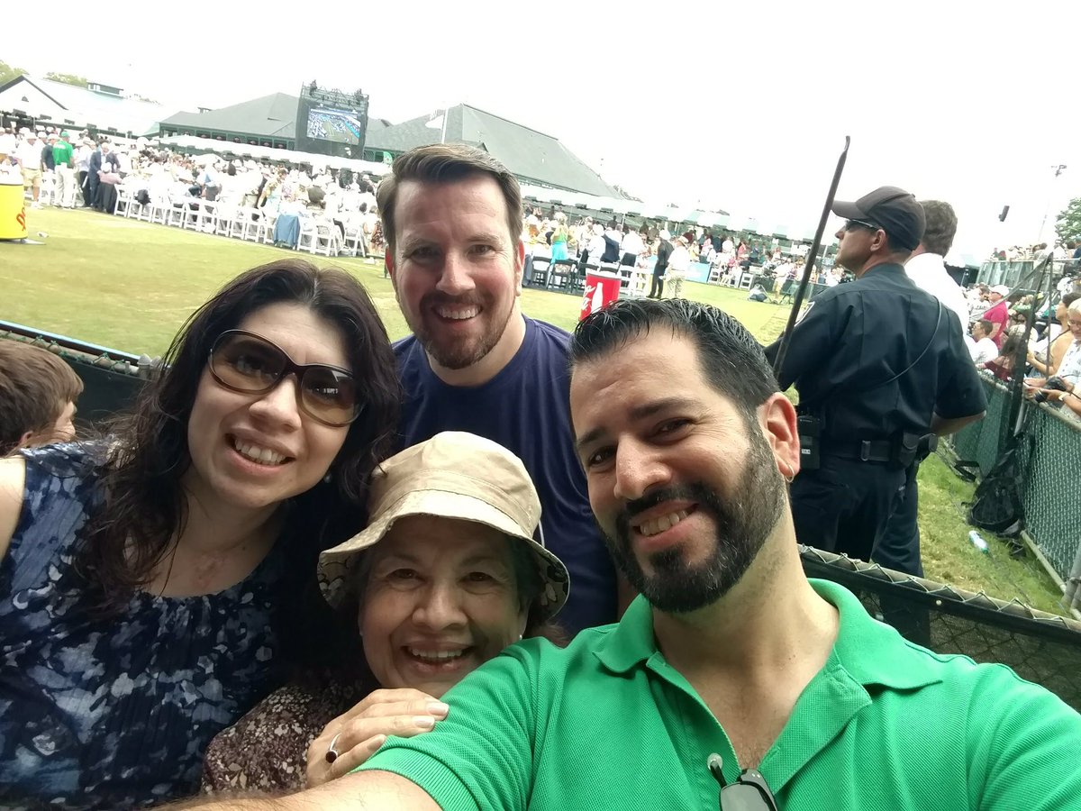 kenneth212's tweet photo. The family that obsesses about tennis together, stays together ... #ITHOF #TennisHallOfFame https://t.co/ZJhyTK47kc