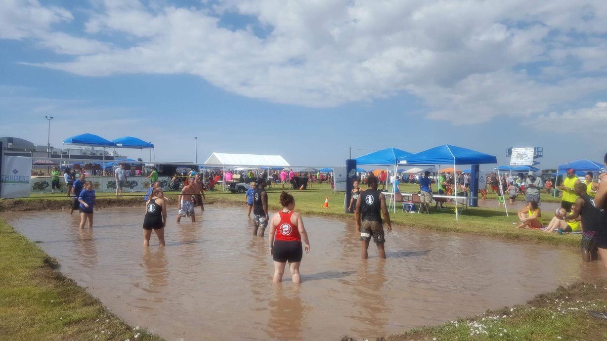 jadelarsenn's tweet photo. Always a blast ๐ #MudMania https://t.co/EV84HuCGlL
