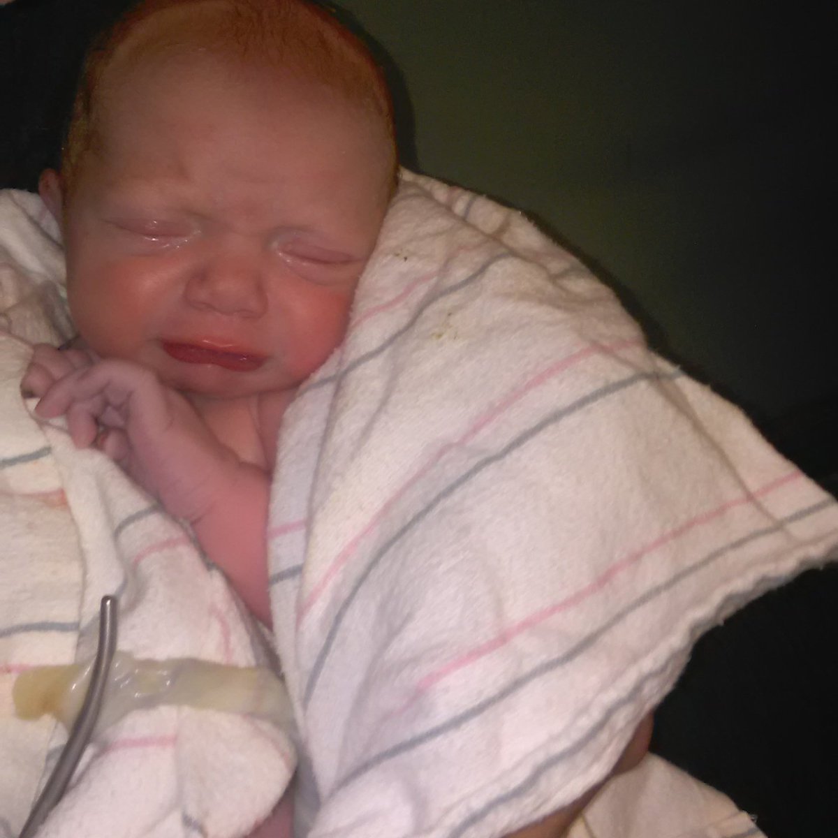 Cliffayers7's tweet photo. Please pray for our baby girl, Cassidy! She's having some complications, but nothing GOD can't fix. @PrayInFaith @prayers @Prayer_Healing https://t.co/z5g7j2zXTP