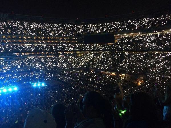 cheyennergreenn's tweet photo. Right now, I wish you were here with me.
'Cause right now everything is new to me. #7YearsOfOneDirection https://t.co/5S9zsc6kHH