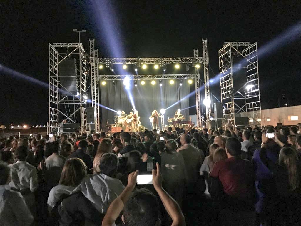 🎵Ay! Que te quiero y te quiero!
Ay! Que te quiero y te quiero
Ay! Que te quiero, cuanto te quiero, mi Santa Martaaa🎶 (Salamanca) 
¡GRACIAS!