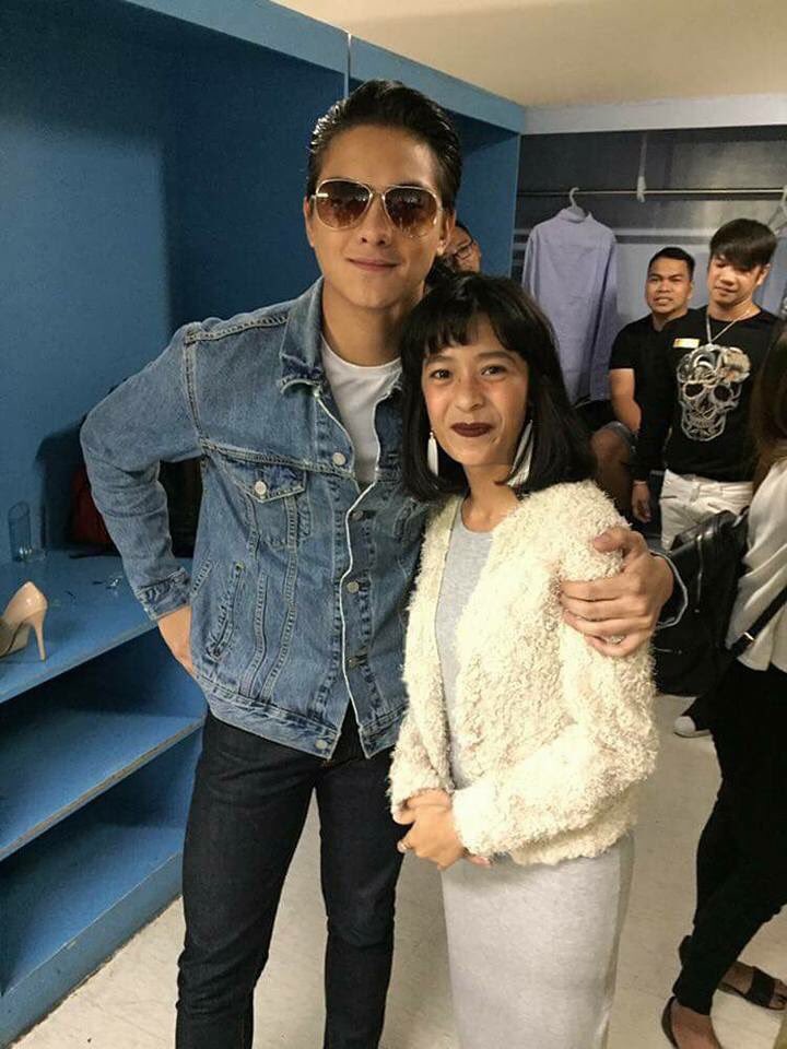 LUNAKathrynB's tweet photo. "wag kang magalala kahit sabihin na kalimutan ka di ki magawa sinta" https://t.co/pUv0QlLKhn