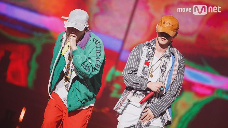 blockb_buzz's tweet image. Mnet finally released full video performance of Zico &amp;amp; Dean, knetz finds their editing unfair? #SMTM6 blockb-buzz.blogspot.co.id/2017/07/naver-…