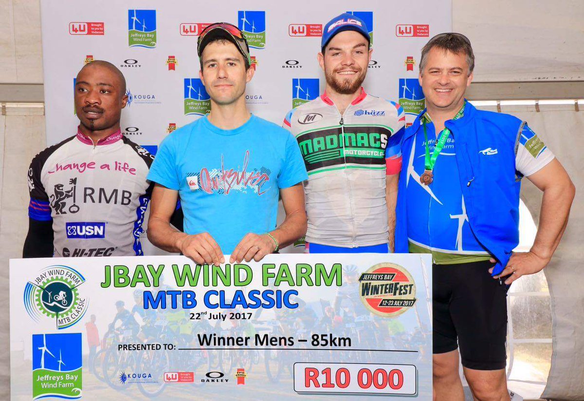 ImbukoTypeDEV's tweet photo. @IsostarZA athletes on the box! @jbaywinterfest https://t.co/4iewBlMwlS