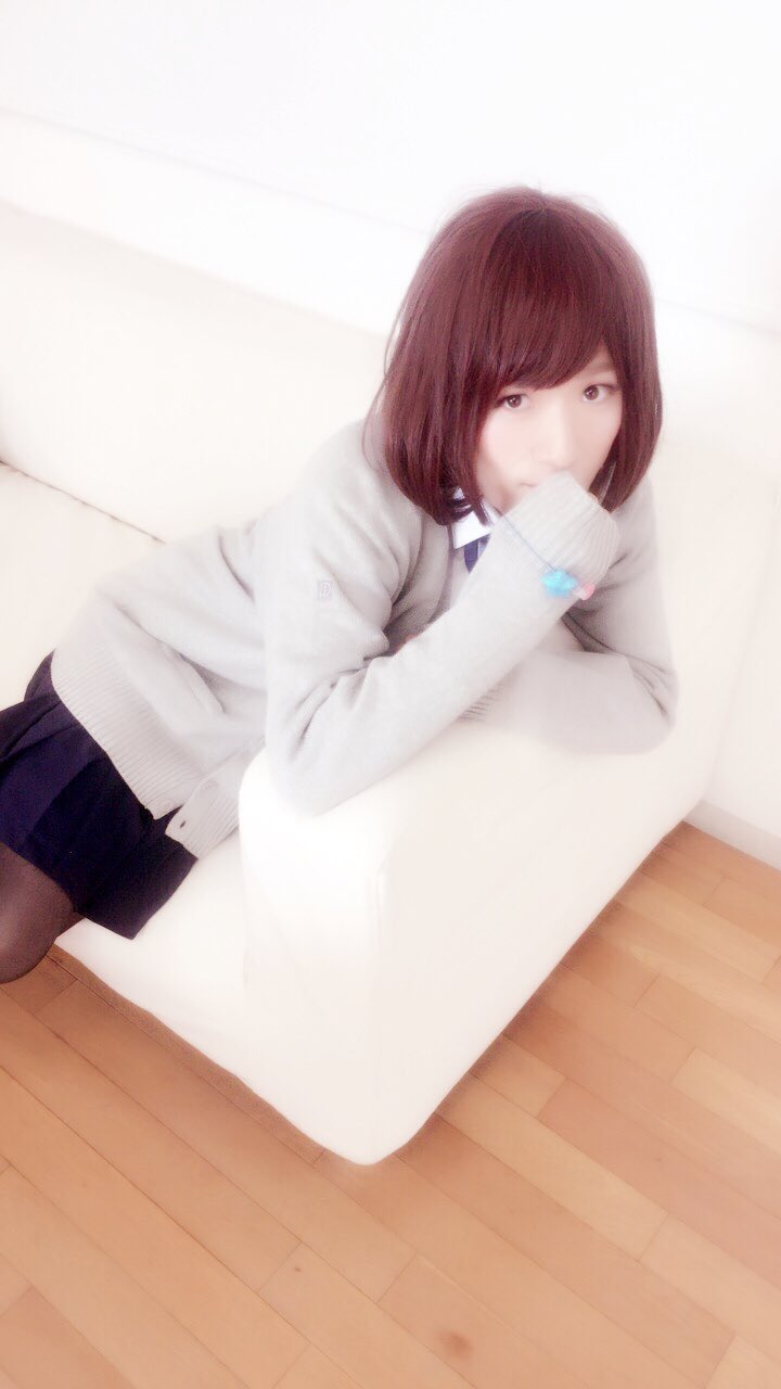 8p3期決定 これからもこういうことやっていきます こちらの女装は8月11日の回で放送 一番タイプの髙坂さんと いやぁ アーサーと髙坂さんとのツーショットがやばかったノォ 誰か上げてくんないかな そして 口隠すともれることが判明 声優力っ
