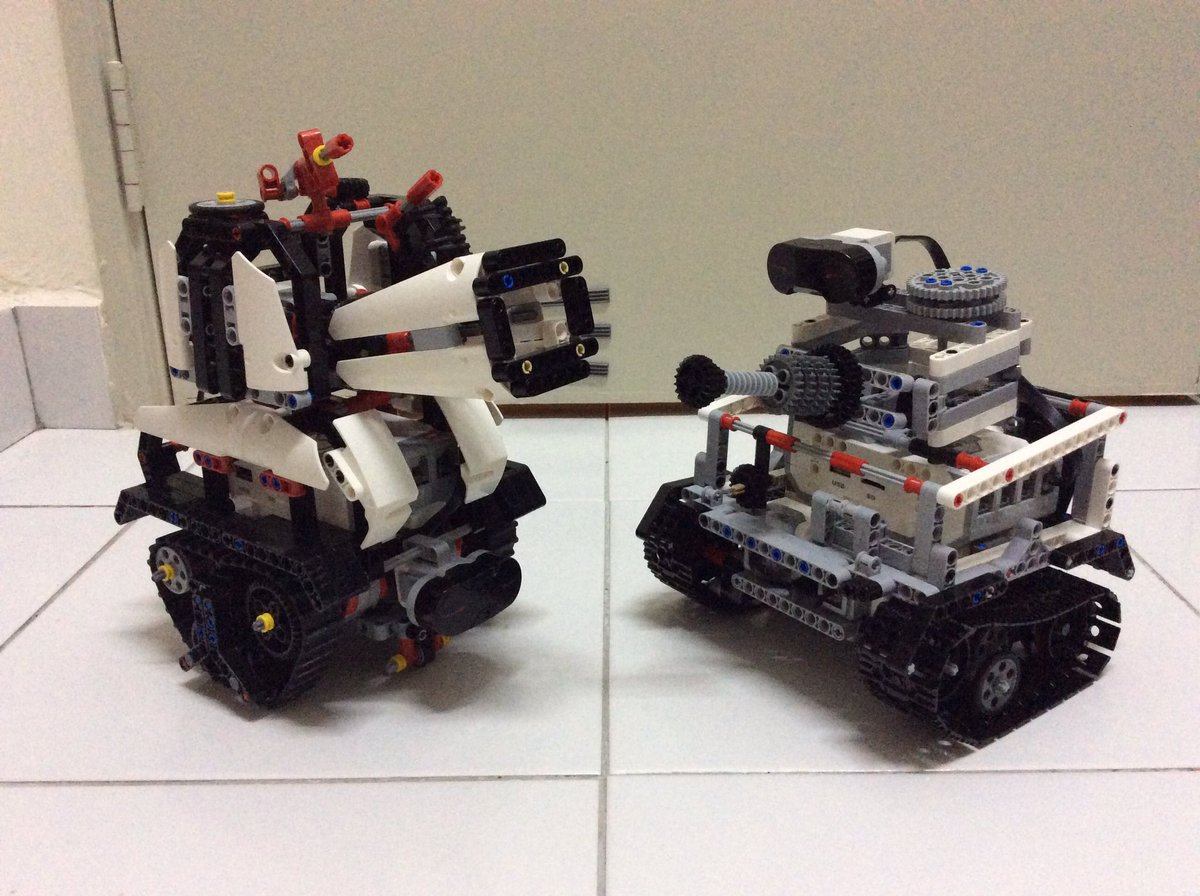 <a href="/WorldWarToons/">World War Toons🐷</a> TIG3R tank made with Lego Mindstorms Education Core set. <a href="/StudioRoqovan/">Studio Roqovan</a> hope you like it.