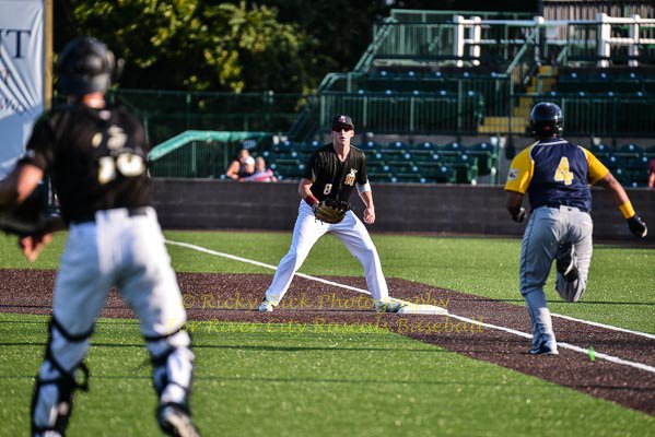RickyRick_Photo's tweet photo. 7/22/17 @rcrascals vs @BeachBumsTC article and game stats at https://t.co/jeRvnh8LQD @FLProBaseball #baseball #rascals #rcrascals https://t.co/9Bko0WXigN