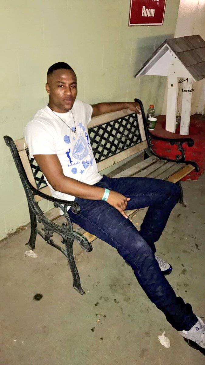 lovenelson24's tweet photo. Handsome young nigga https://t.co/IbHWRwN6nW